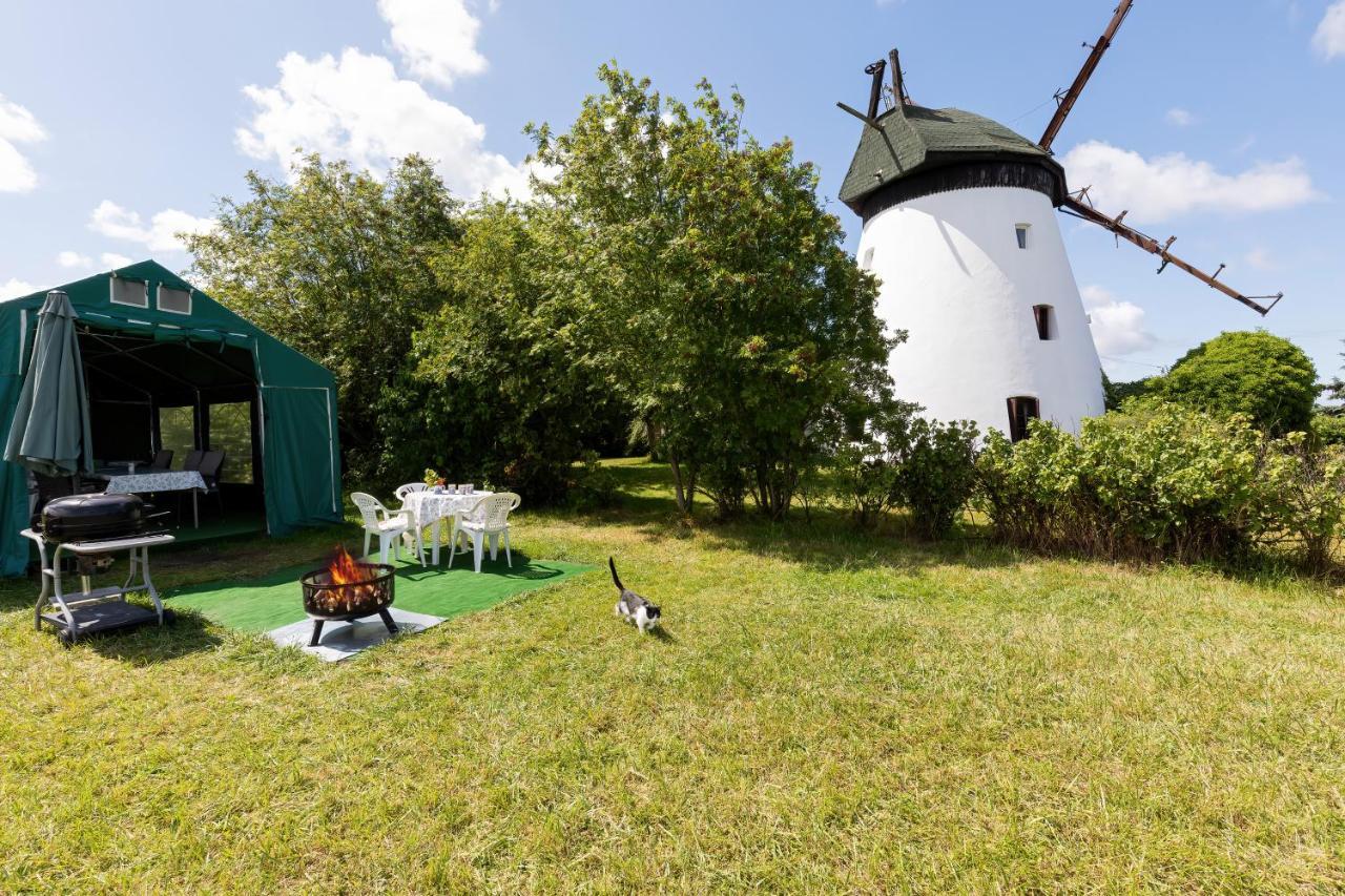 Windmill Vacation Home In Ledzin Near Baltic Sea Niechorze Extérieur photo