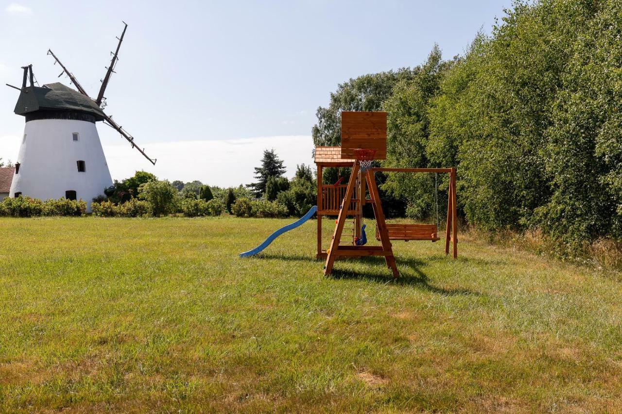 Windmill Vacation Home In Ledzin Near Baltic Sea Niechorze Extérieur photo